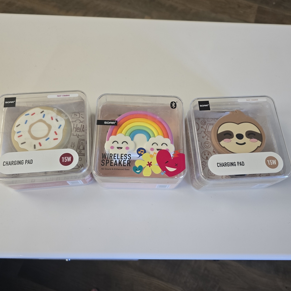 Source Unknown Rainbow Speaker and Fun Charging Pads